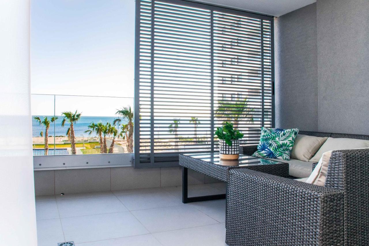 Espanatour Yuliana Torrevieja Buitenkant foto