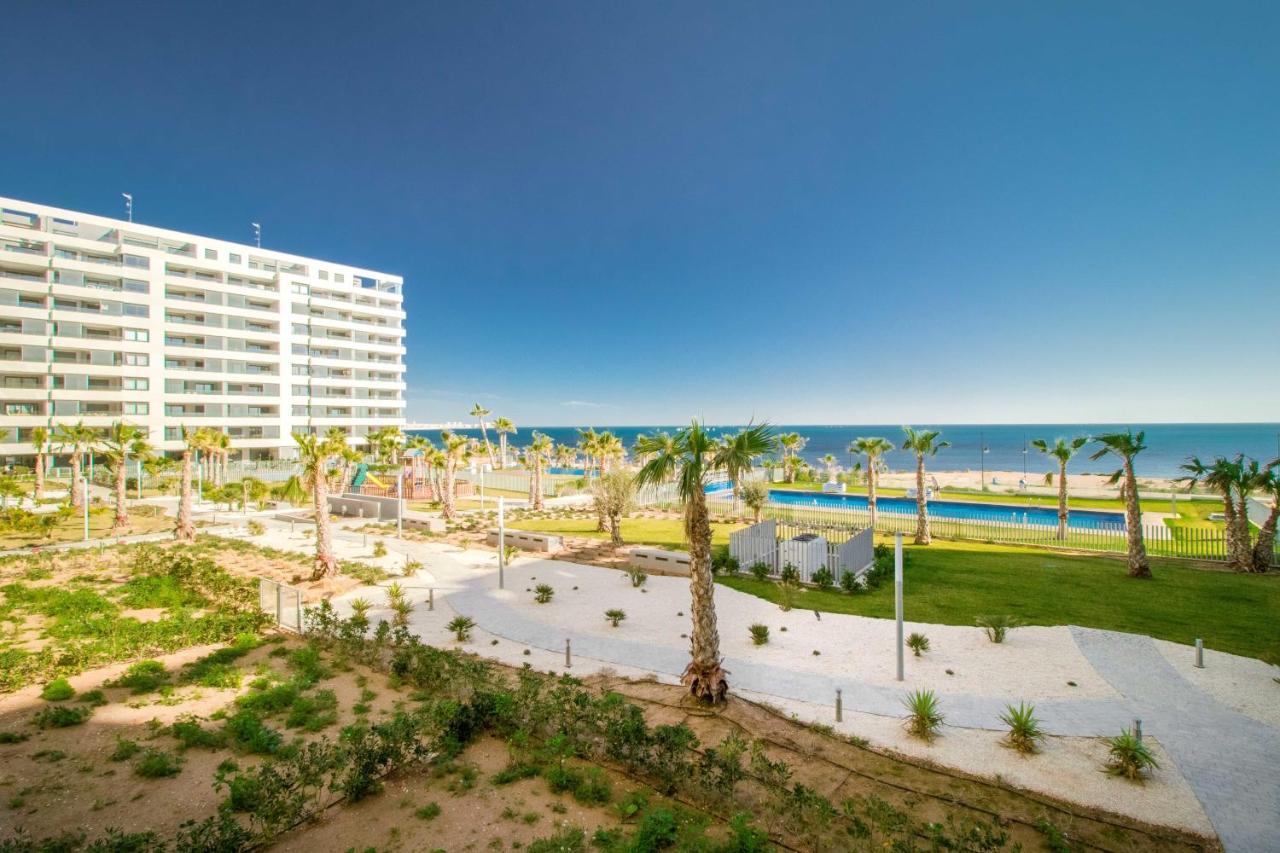 Espanatour Yuliana Torrevieja Buitenkant foto